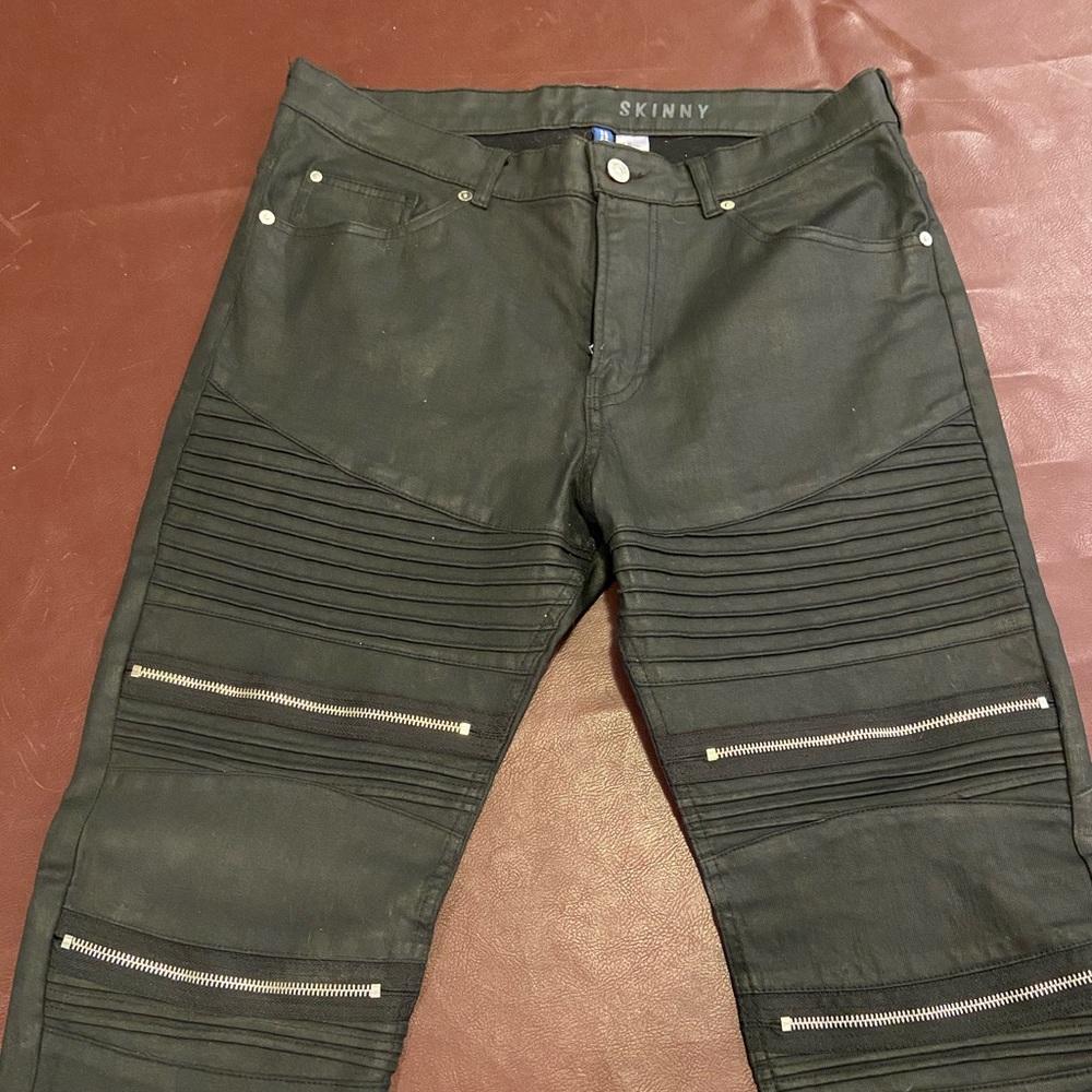 Divided Black Coated Denim Moto Pant